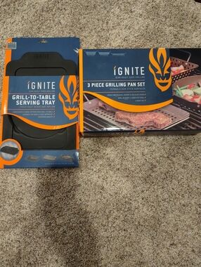 Grilling 3 Piece Pan Set Plus Serving Tray, New